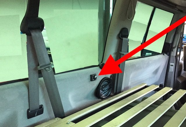 Thermostat Regler im Schlafbereich montieren Test Standheizung VW Bus
