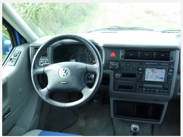 VW Bus T4 Radio mit grossem Display und Navigation