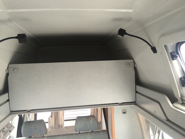 Etagenbett im VW Bus T4 HochDachCamper California Coach